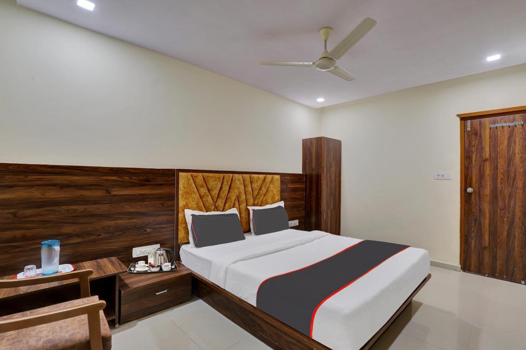 Hotel O Neelkamal Ahmedabad Exterior photo