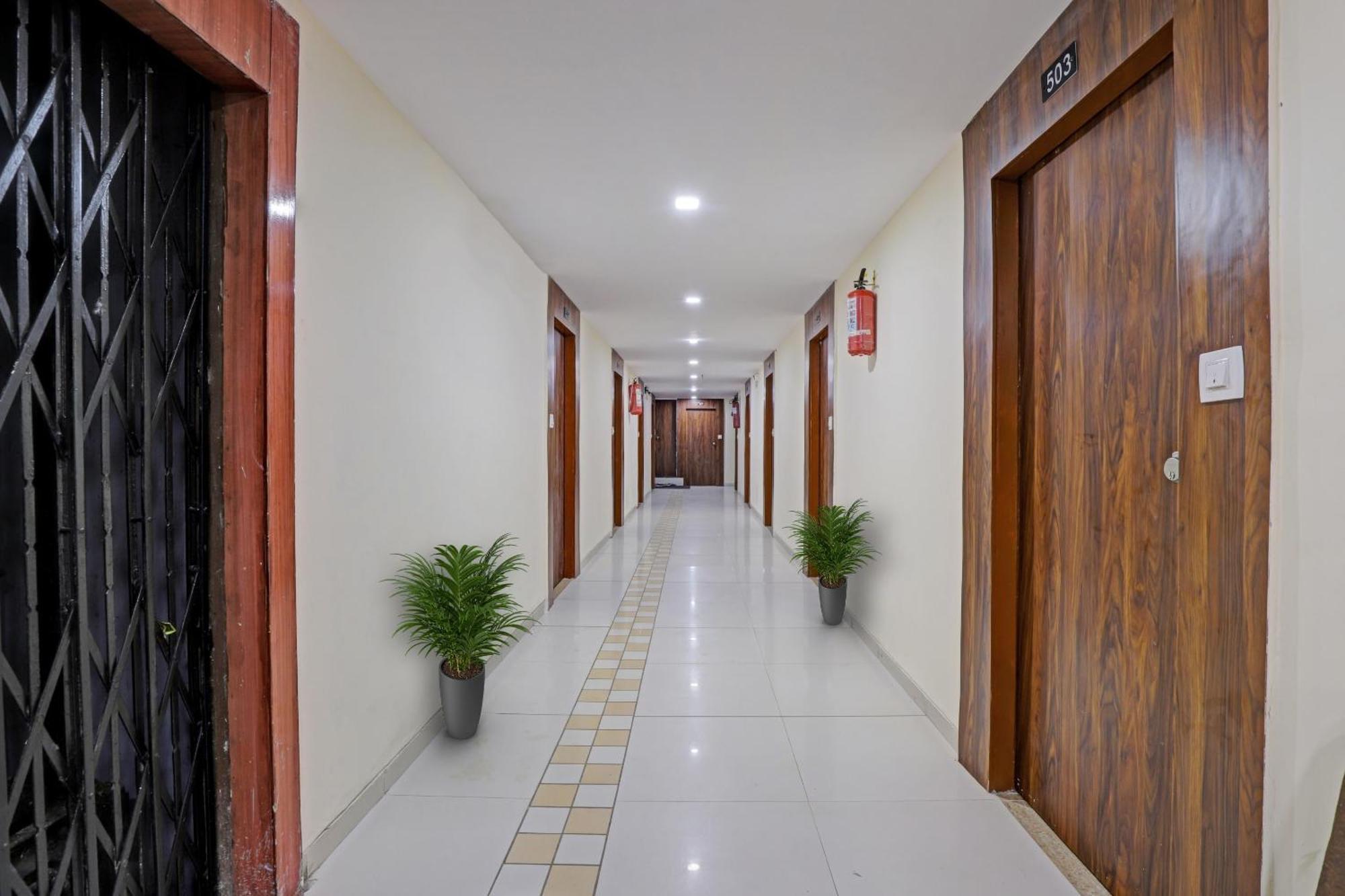 Hotel O Neelkamal Ahmedabad Exterior photo