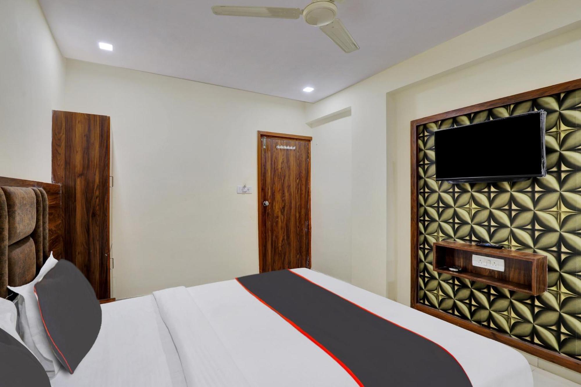 Hotel O Neelkamal Ahmedabad Exterior photo